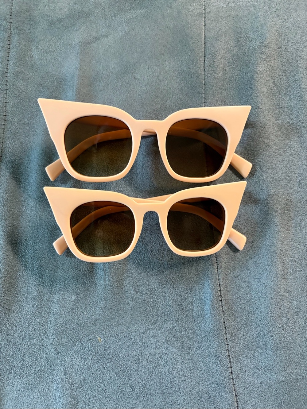Stylish Mommy and Me Cream Cat-Eye Sunglasses